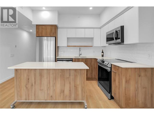 614 - 604 Cawston Avenue, Condo with 2 bedrooms, 1 bathrooms and 1 parking in Kelowna BC | Image 5