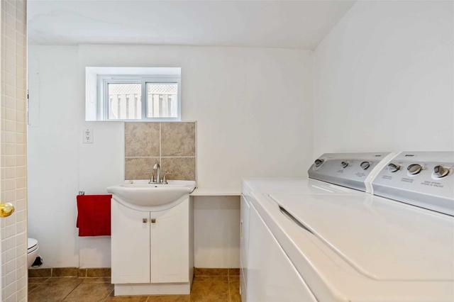175 East 32nd St, House detached with 2 bedrooms, 2 bathrooms and 2 parking in Hamilton ON | Image 24