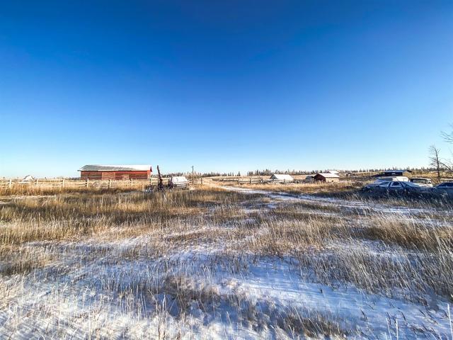 80301 Range Road 73, House detached with 3 bedrooms, 2 bathrooms and null parking in Saddle Hills County AB | Image 41