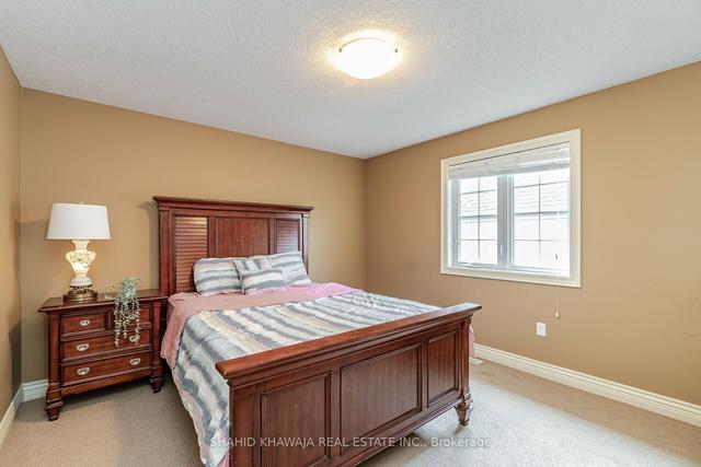 431 Deer Ridge Dr, House detached with 3 bedrooms, 5 bathrooms and 4 parking in Kitchener ON | Image 16