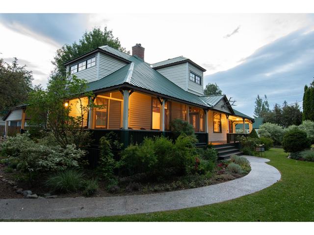 909 11th Street, House detached with 4 bedrooms, 4 bathrooms and 3 parking in Golden BC | Image 49
