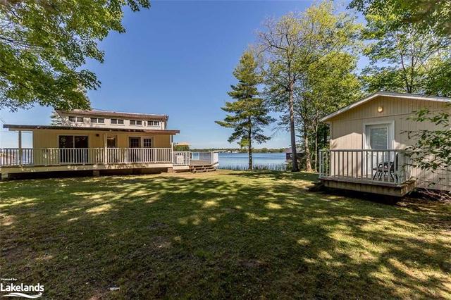 36 Yellowhead Island, House detached with 4 bedrooms, 2 bathrooms and null parking in Georgian Bay ON | Image 12