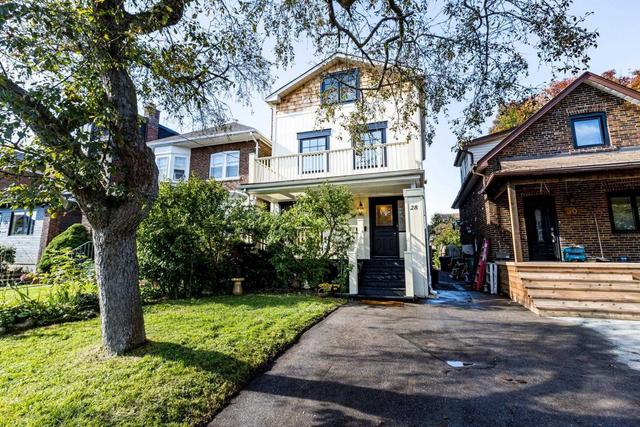 28 Fifth St, House detached with 3 bedrooms, 3 bathrooms and 1 parking in Toronto ON | Image 34