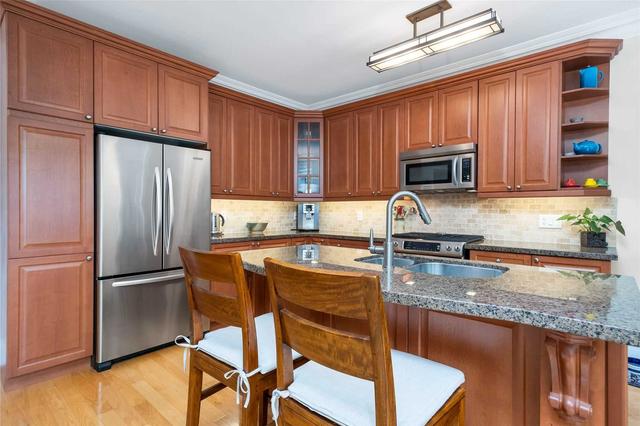 36 Eastville Ave, House detached with 4 bedrooms, 4 bathrooms and 3 parking in Toronto ON | Image 40
