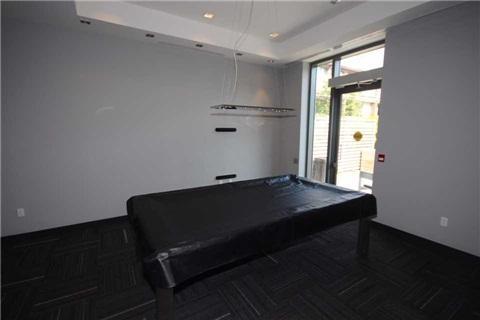 620 - 775 King St W, Condo with 2 bedrooms, 1 bathrooms and 1 parking in Toronto ON | Image 11