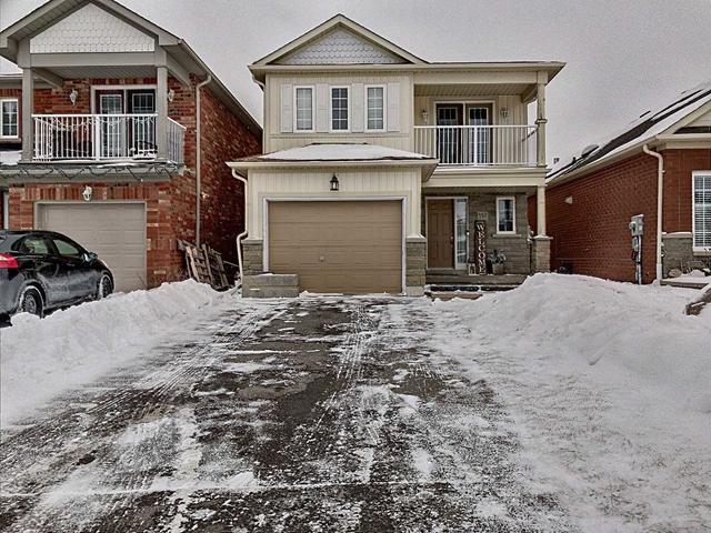 557 Blythwood Sq, House detached with 3 bedrooms, 3 bathrooms and 3 parking in Oshawa ON | Image 1