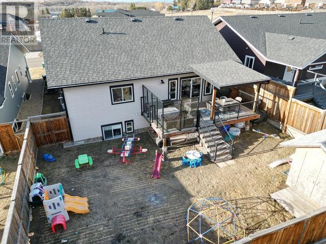 1829 83 Avenue, House detached with 5 bedrooms, 3 bathrooms and 2 parking in Dawson Creek BC | Image 30
