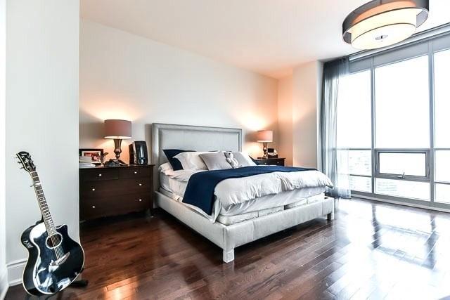 Lph 05 - 761 Bay St, Condo with 3 bedrooms, 3 bathrooms and 2 parking in Toronto ON | Image 11