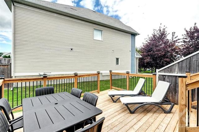 379 Hillsboro Private, Townhouse with 3 bedrooms, 3 bathrooms and 2 parking in Ottawa ON | Image 29