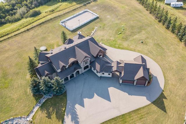 4 Shannon Mews, House detached with 7 bedrooms, 7 bathrooms and 14 parking in Calgary AB | Image 44