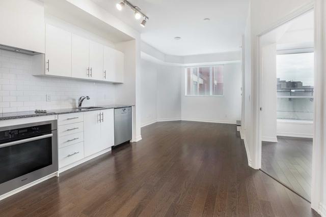 325 - 23 Glebe Rd W, Condo with 2 bedrooms, 2 bathrooms and 1 parking in Toronto ON | Image 13
