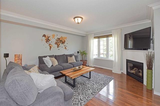 49 Tempo Way, House attached with 3 bedrooms, 3 bathrooms and 2 parking in Whitby ON | Image 20