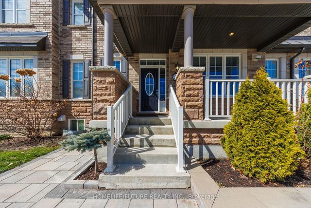 266 Cornell Centre Blvd, House attached with 4 bedrooms, 3 bathrooms and 3 parking in Markham ON | Image 23