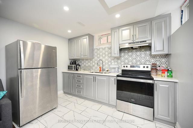 5 Seymour Rd, House detached with 4 bedrooms, 5 bathrooms and 7 parking in Brampton ON | Image 24