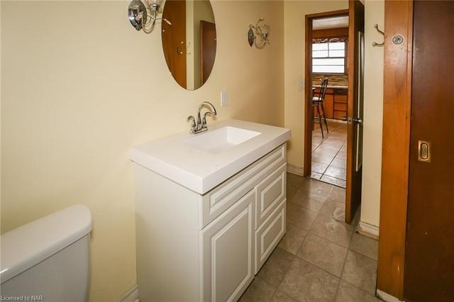 4090 Martin Ave, House detached with 4 bedrooms, 3 bathrooms and 5 parking in Niagara Falls ON | Image 25