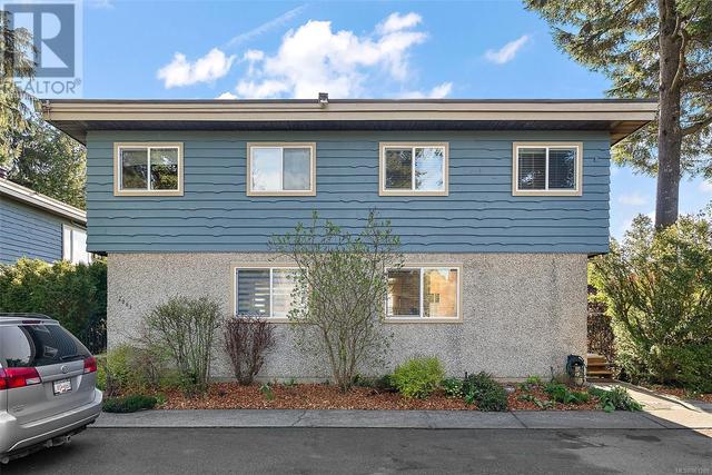 2061 Kaltasin Rd, House attached with 3 bedrooms, 3 bathrooms and 2 parking in Sooke BC | Image 33