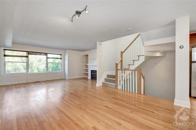 336 Boudreau Street, Townhouse with 3 bedrooms, 3 bathrooms and 2 parking in Ottawa ON | Image 5