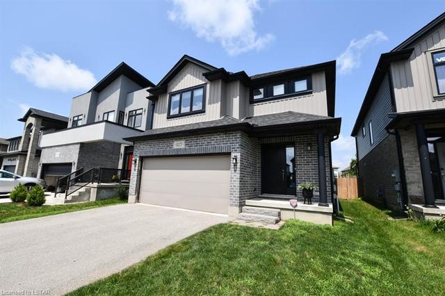 1125 Medway Park Drive, House detached with 5 bedrooms, 3 bathrooms and 4 parking in London ON | Image 1