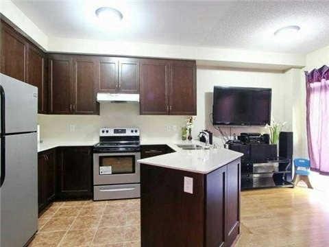 80 Goodsway Tr, House attached with 3 bedrooms, 3 bathrooms and 2 parking in Brampton ON | Image 5