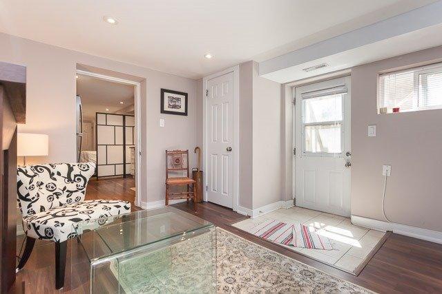 296 Euclid Ave, House semidetached with 4 bedrooms, 3 bathrooms and 2 parking in Toronto ON | Image 15