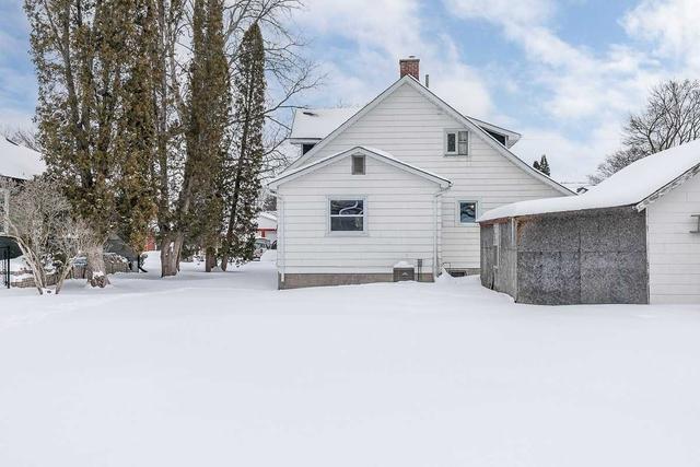 40 Dufferin St S, House detached with 4 bedrooms, 2 bathrooms and 5 parking in New Tecumseth ON | Image 32