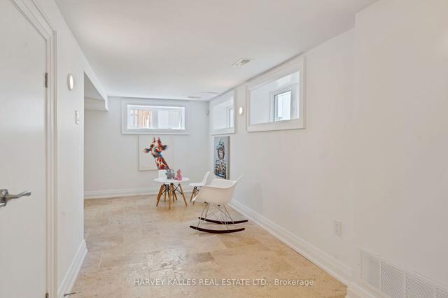 64 Clissold Rd, House detached with 4 bedrooms, 4 bathrooms and 5 parking in Toronto ON | Image 28