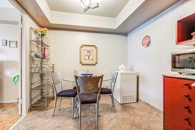 1002 - 260 Heath St W, Condo with 2 bedrooms, 2 bathrooms and 1 parking in Toronto ON | Image 7