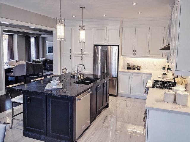 3 Doctor Archer Dr, House detached with 4 bedrooms, 4 bathrooms and 6 parking in Ajax ON | Image 2