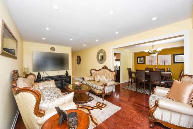 58 Abelard Ave, House detached with 4 bedrooms, 4 bathrooms and 6 parking in Brampton ON | Image 30