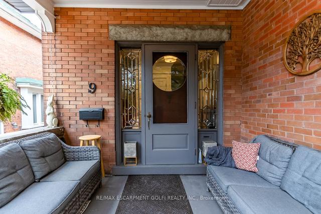 9 Beulah Ave, House detached with 4 bedrooms, 3 bathrooms and 4 parking in Hamilton ON | Image 12