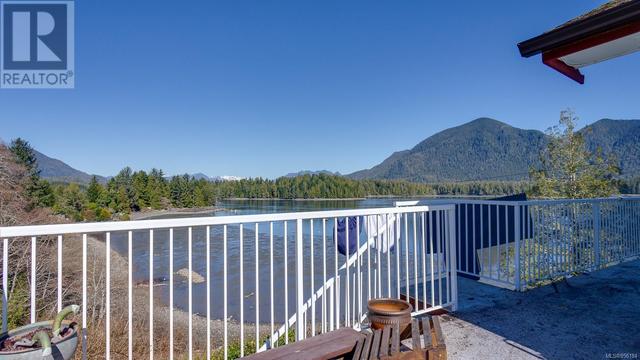 740 Campbell St, House detached with 4 bedrooms, 2 bathrooms and 6 parking in Tofino BC | Image 42