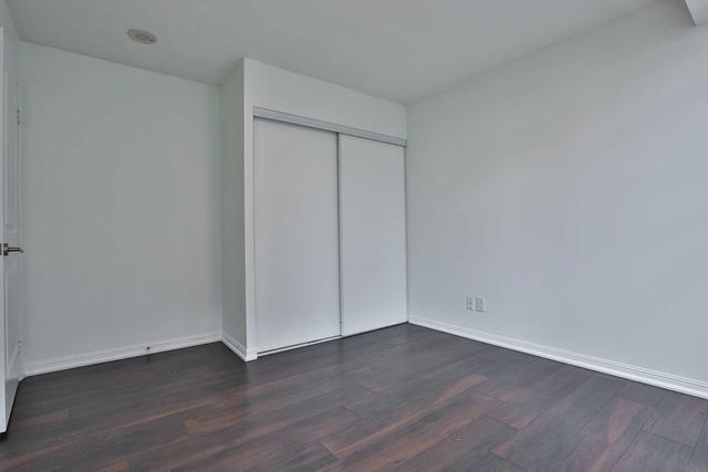 809 - 35 Bastion St, Condo with 2 bedrooms, 2 bathrooms and 2 parking in Toronto ON | Image 8