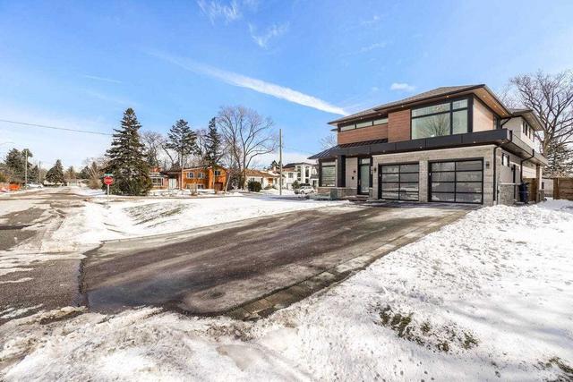 374 Seaton Dr, House detached with 4 bedrooms, 7 bathrooms and 8 parking in Oakville ON | Image 12