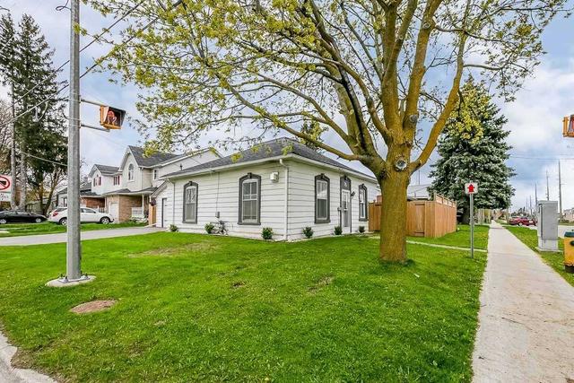 75 Dufferin St S, House detached with 2 bedrooms, 1 bathrooms and 4 parking in New Tecumseth ON | Image 12