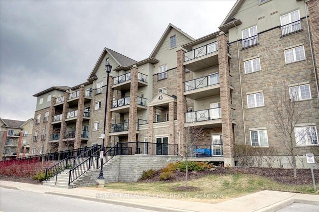 408 - 45 Ferndale Dr S, Condo with 2 bedrooms, 1 bathrooms and 1 parking in Barrie ON | Image 1