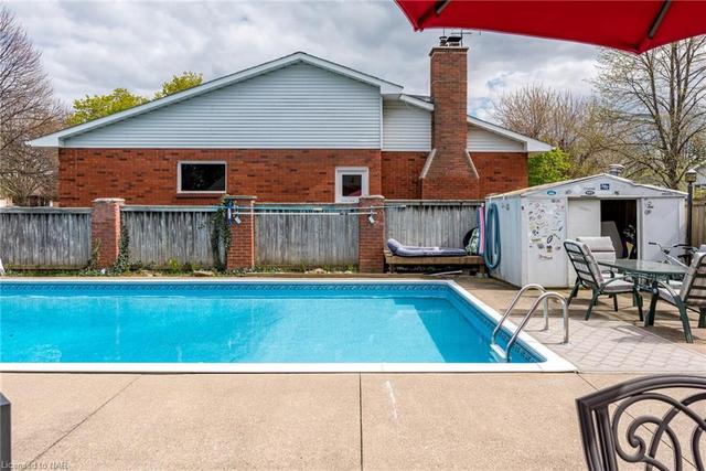 37 Cindy Drive, House detached with 3 bedrooms, 2 bathrooms and 4 parking in St. Catharines ON | Image 27