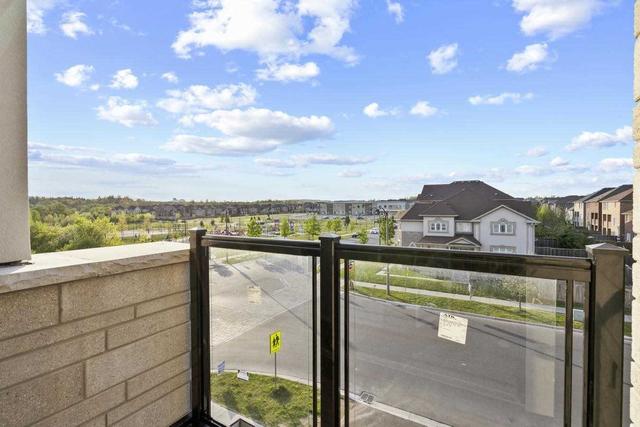 219 Lebovic Campus Dr, House attached with 3 bedrooms, 3 bathrooms and 2 parking in Vaughan ON | Image 28