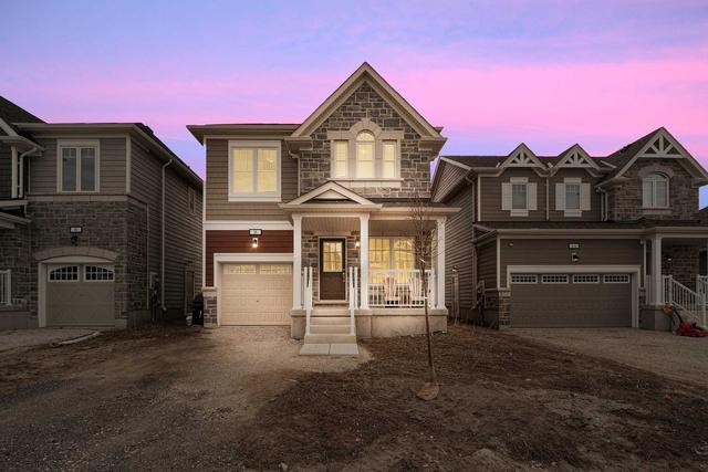 8 Sandhill Crane Dr, House detached with 4 bedrooms, 3 bathrooms and 2 parking in Wasaga Beach ON | Image 1