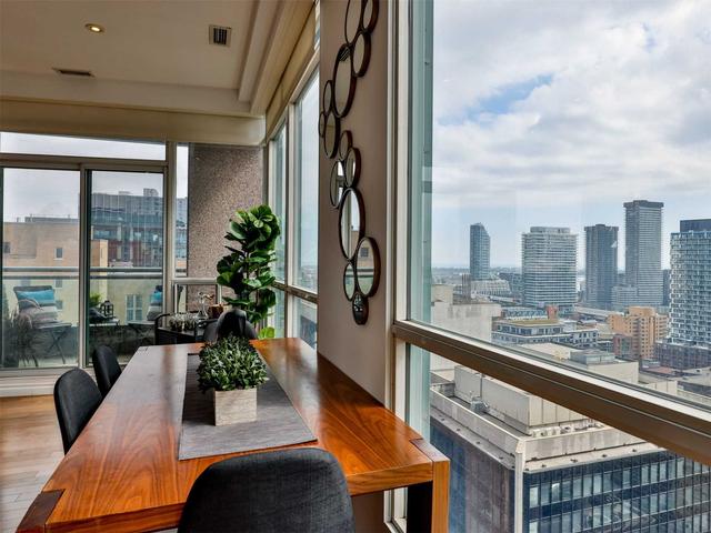 2003 - 7 King St E, Condo with 2 bedrooms, 2 bathrooms and 1 parking in Toronto ON | Image 2