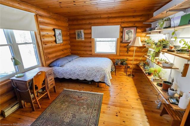 1483 Highway 6, House detached with 3 bedrooms, 2 bathrooms and 12 parking in South Bruce Peninsula ON | Image 8