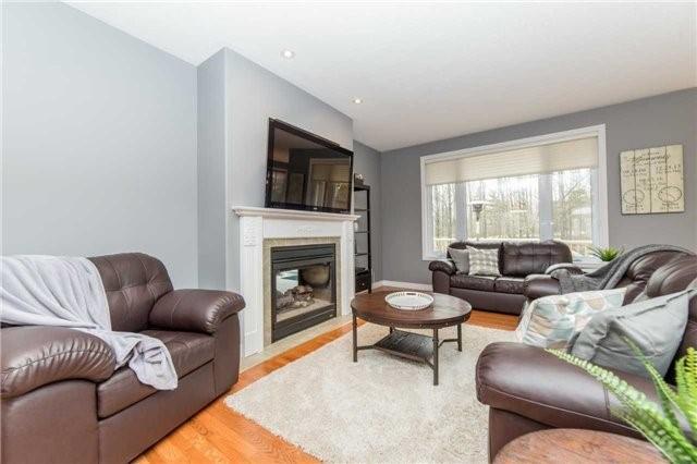 1 Ironwood Cres, House detached with 3 bedrooms, 3 bathrooms and 10 parking in Brighton ON | Image 2