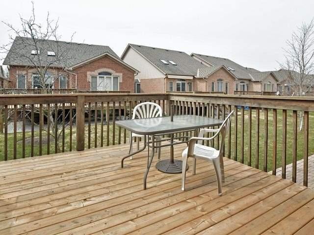 18 Malibu Manor, Condo with 1 bedrooms, 2 bathrooms and 3 parking in New Tecumseth ON | Image 20