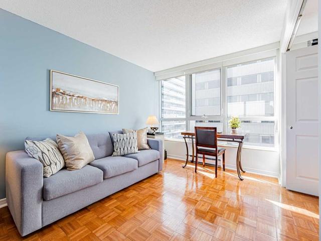 ph#5 - 360 Bloor St E, Condo with 1 bedrooms, 2 bathrooms and 1 parking in Toronto ON | Image 10
