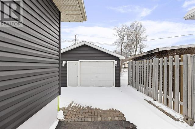 25 South Market St, House detached with 3 bedrooms, 1 bathrooms and null parking in Sault Ste. Marie ON | Image 26