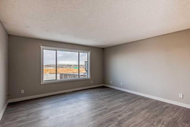 50 Hidden Ranch Terrace, House detached with 3 bedrooms, 2 bathrooms and 4 parking in Calgary AB | Image 10