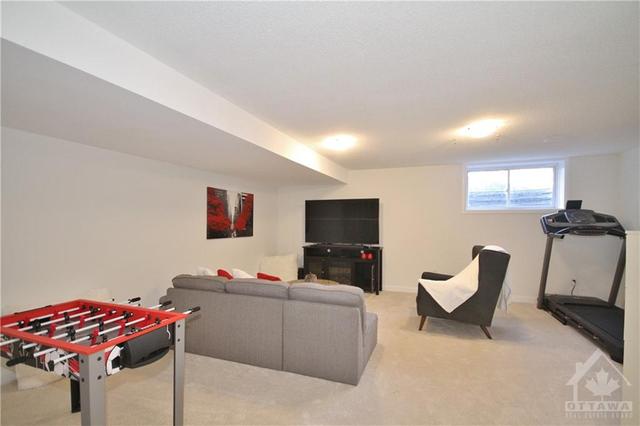 114 Attwell Private, Townhouse with 4 bedrooms, 4 bathrooms and 3 parking in Ottawa ON | Image 27