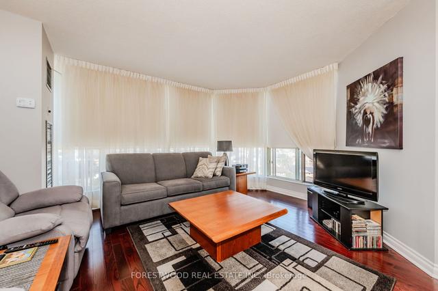 806 - 1500 Grazia Crt, Condo with 2 bedrooms, 1 bathrooms and 1 parking in Mississauga ON | Image 4