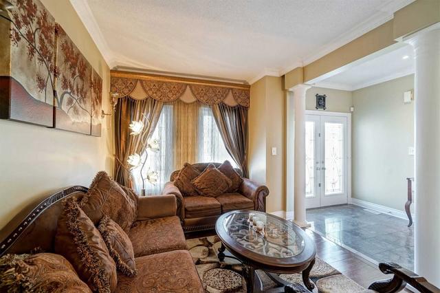 24 Coin St, House detached with 4 bedrooms, 5 bathrooms and 6 parking in Brampton ON | Image 23