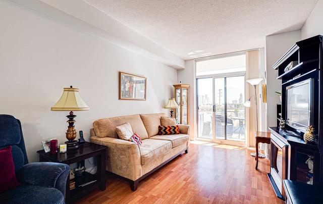 405 - 810 Scollard Crt, Condo with 1 bedrooms, 1 bathrooms and 1 parking in Mississauga ON | Image 3