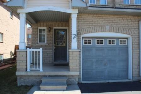 7 Bashir St, House semidetached with 3 bedrooms, 2 bathrooms and 1 parking in Vaughan ON | Image 1